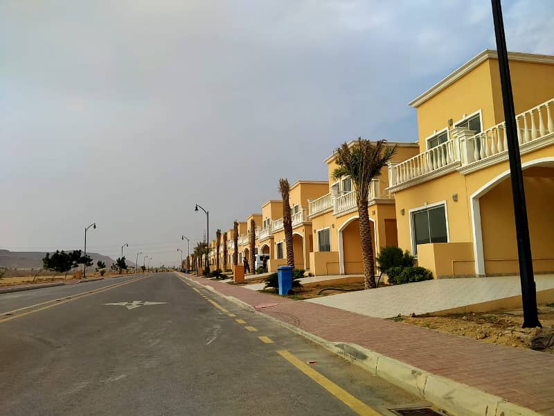 Beautiful Sports City Villa 350 Sq. Yards 4 Bedrooms With Key Available For Sale In Bahria Town Karachi 4