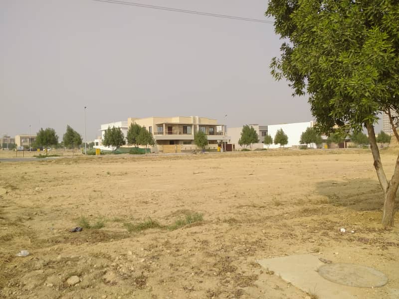 Precinct 1 Prime Location Residential Plot in populated precinct near Ginsoy Bahria Town Karachi 7