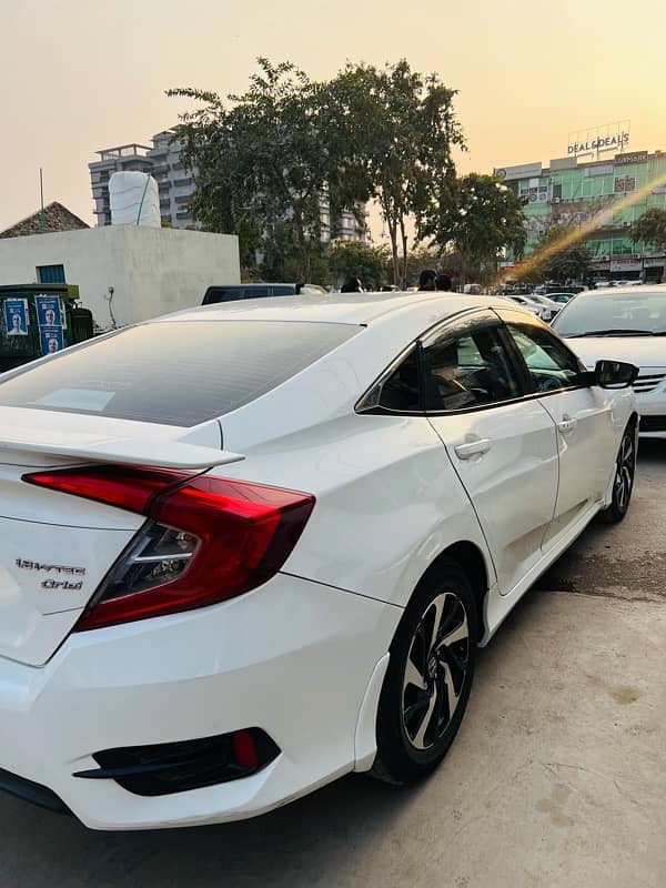 Honda Civic Oriel 2019 0