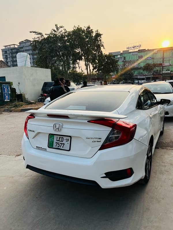 Honda Civic Oriel 2019 1