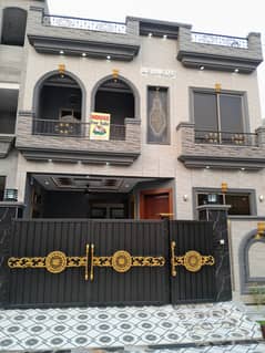 5 Marla Brand New Lavish House For Sale Direct Meeting With Owner In Park View City Lahore