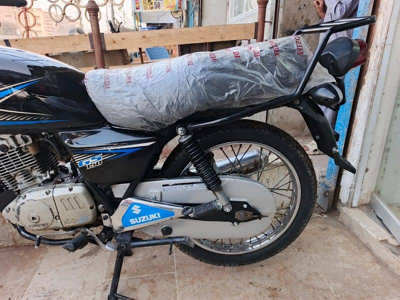 suzuki-150cc model-2016 karachi number 2