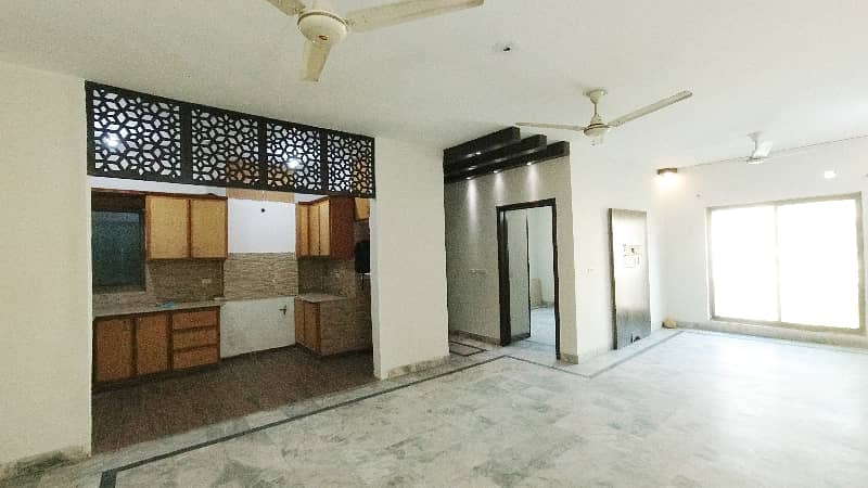 Ideal Prime Location Flat In Rehman Gardens Available For Rs. 12000000 5