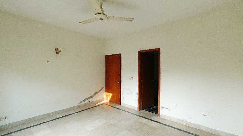 A Prime Location 7 Square Feet Flat Has Landed On Market In Rehman Gardens Of Rehman Gardens 12