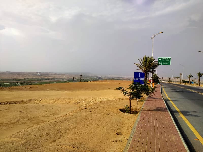 Precinct 36 Residential plot of 500 Sq. yards near Sports City Villas and Rafi Cricket Stadium Bahria Town Karachi 3