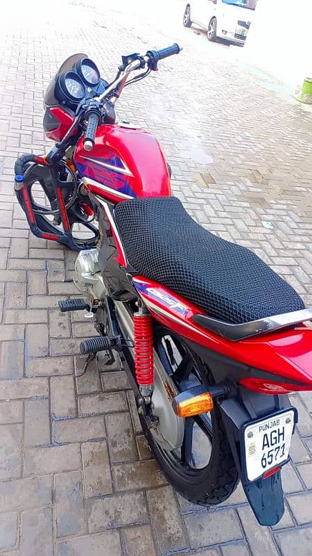 HONDA  CB-125F (0333-6285645) 15