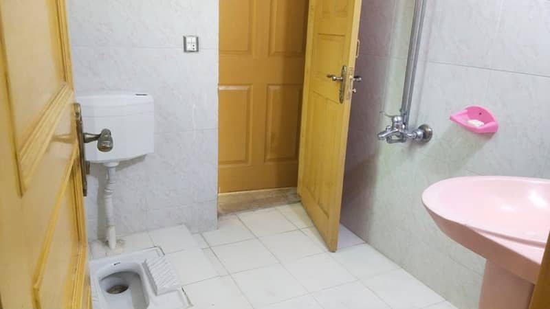 12 Marla 3 Bed Upper Portion For Rent In Korang Town 4