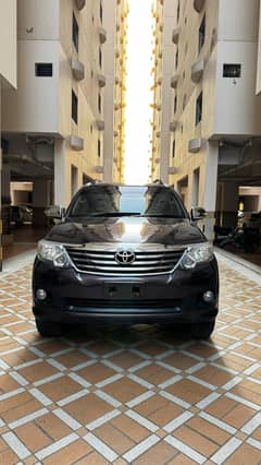 1st Owner Top of the line Toyota Fortuner V 2014 Is Available For Sale