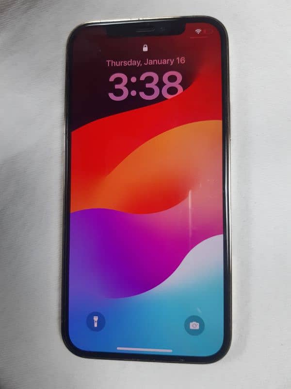 I phone 12 pro 128 Gb gold color non pta with box 0