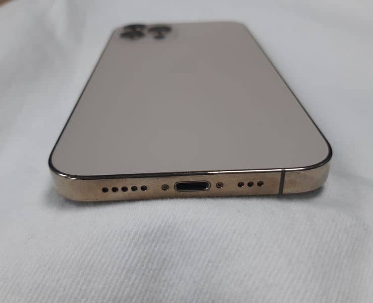 I phone 12 pro 128 Gb gold color non pta with box 1