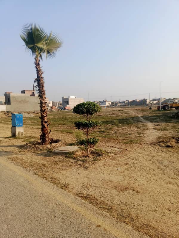 10 Marla Plot For Sale At Orchard Block Paragon PVT Limited Barki Road Lahore 1