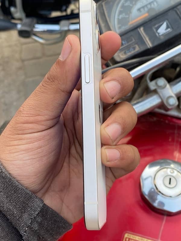 iPHONE 13 PTA APPROVED 512 GB 3