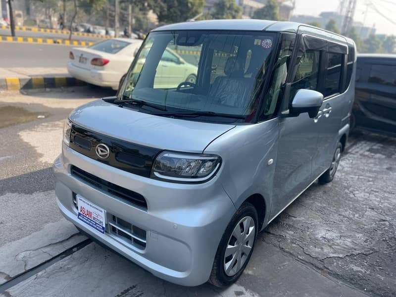 Daihatsu Tanto 2020/2024 1