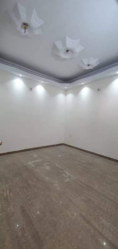 Gulshan e Shamim, 120 Sq Yd, Triple Story 23