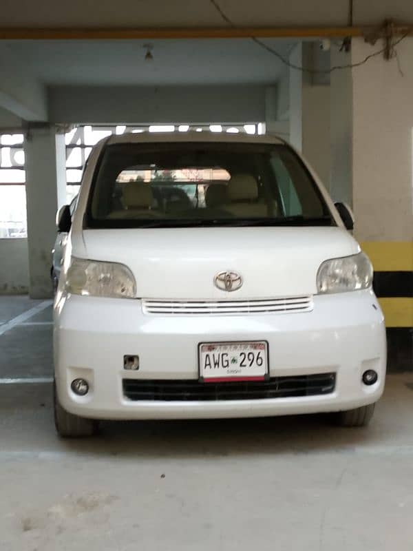 Toyota Porte 2006 3