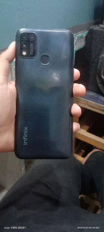 infinix hot 10 play 10/10 3