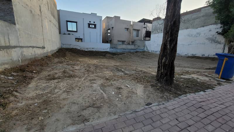 10 Marla Ready For Construction Corner Plot Johar Block Bahria Town Lahore 4