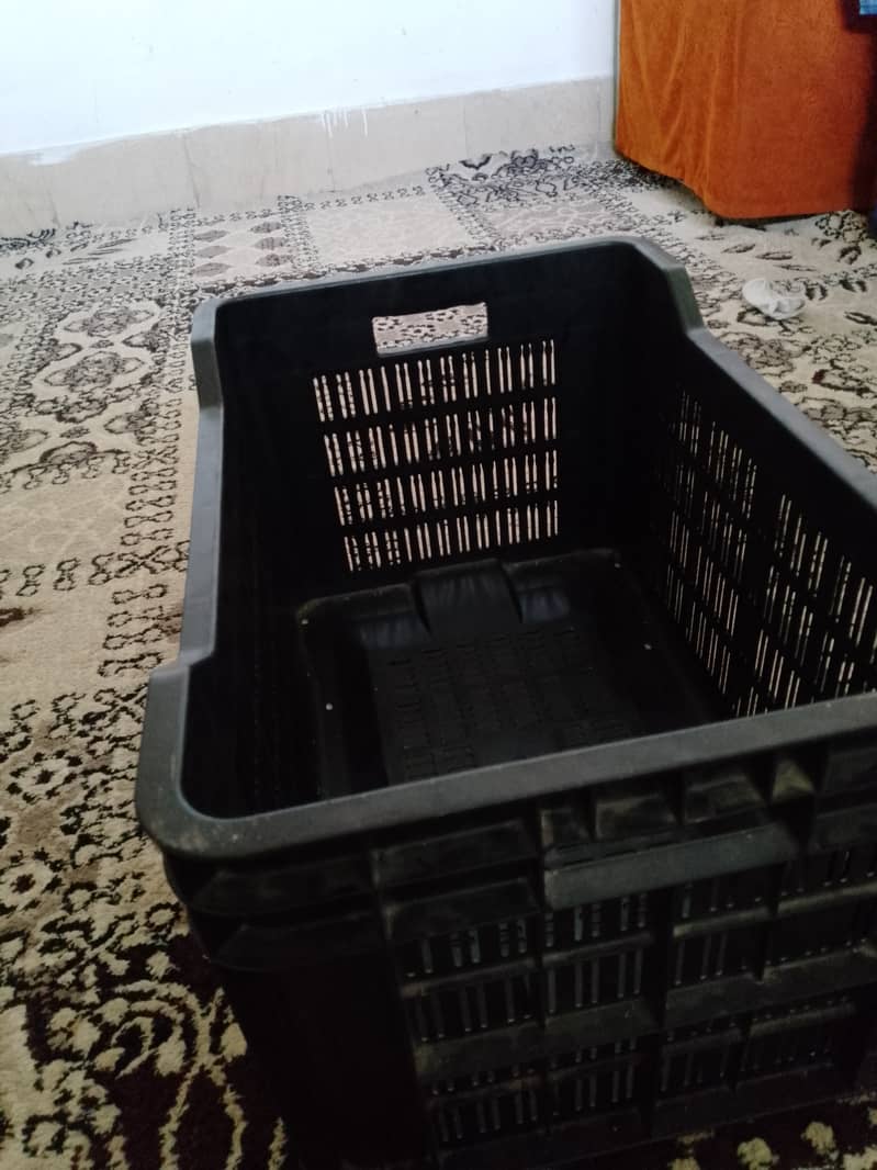 Plastic basket 0