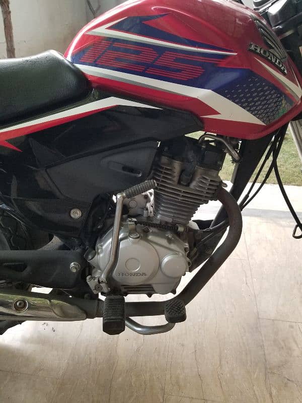 HONDA CB125F for sale 3