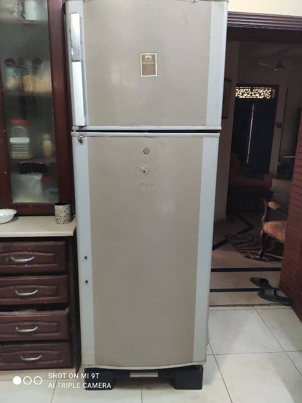 dawlance refrigerator for sale 0