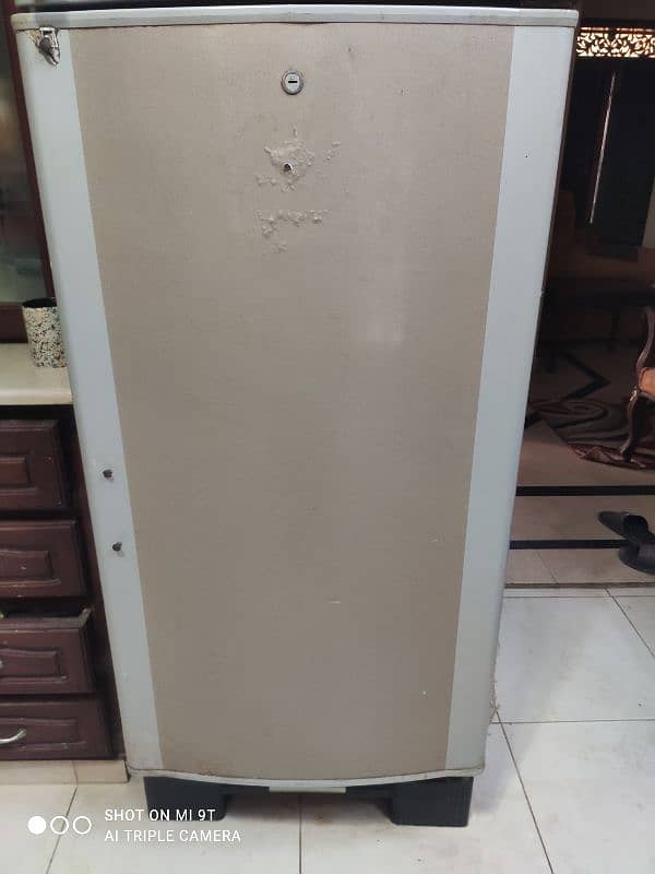 dawlance refrigerator for sale 9