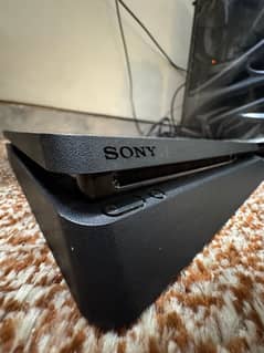 Playstation 4 Slim (PS4) - Black 500GB