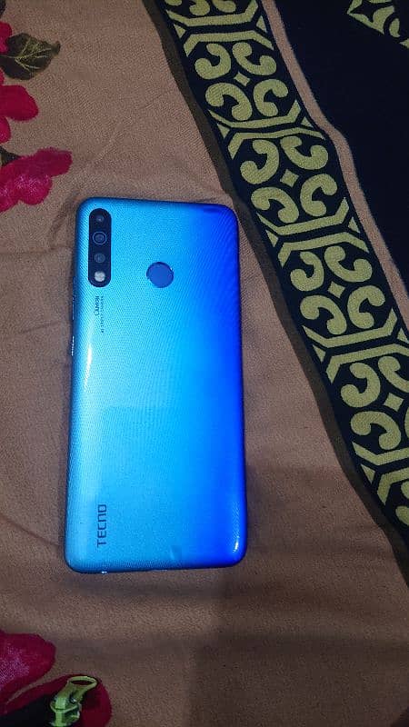 Tecno camon 12air 64gb 0