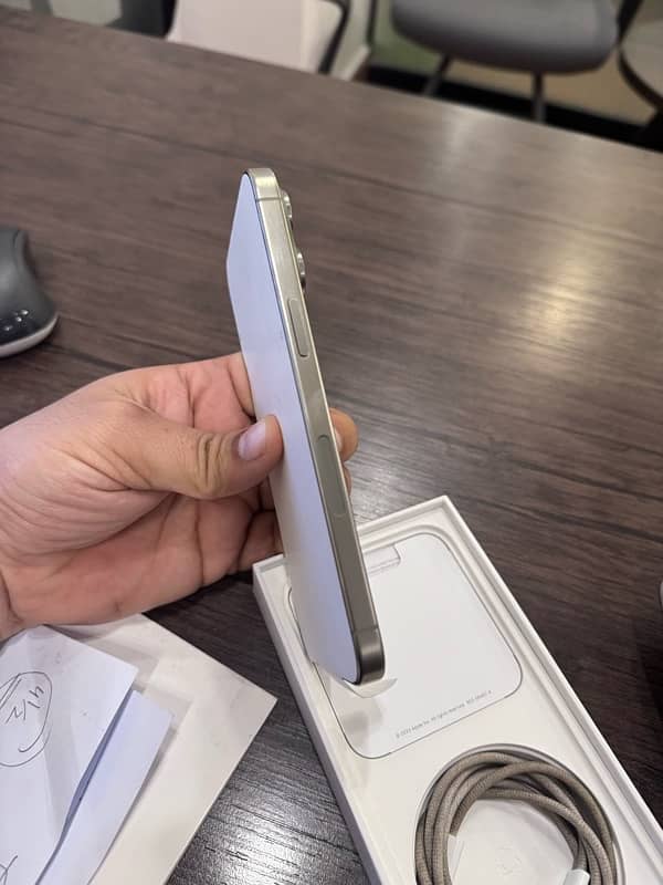 Iphone 15 Pro Max | LLA | 256 Gb | Non Pta 1