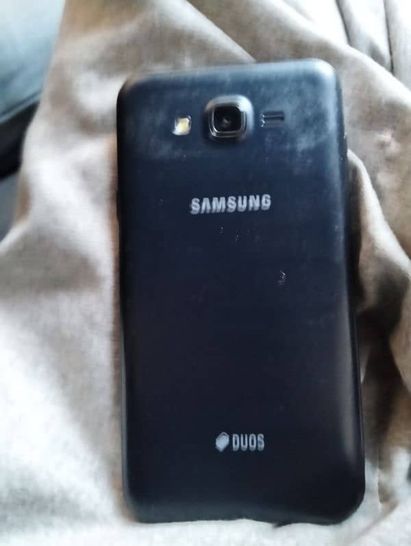 Samsung J7 core 7