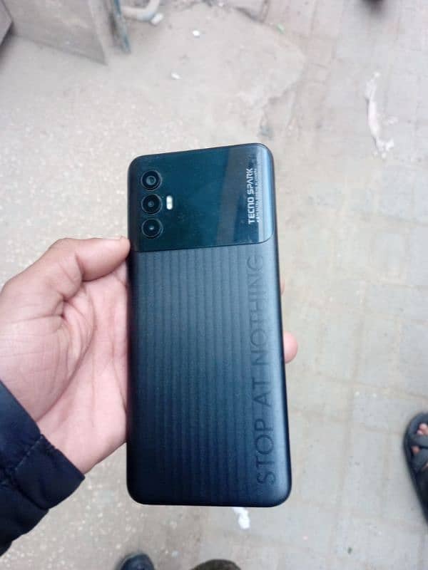 Tecno spark 8 pro 0