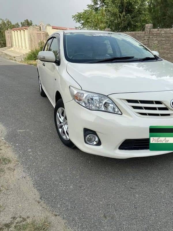 Toyota Corolla GLI 2012 body 100% original paint( Lahore register) 10