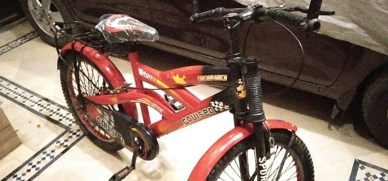 bicycle for 9 to 12 years old child in new condition 3