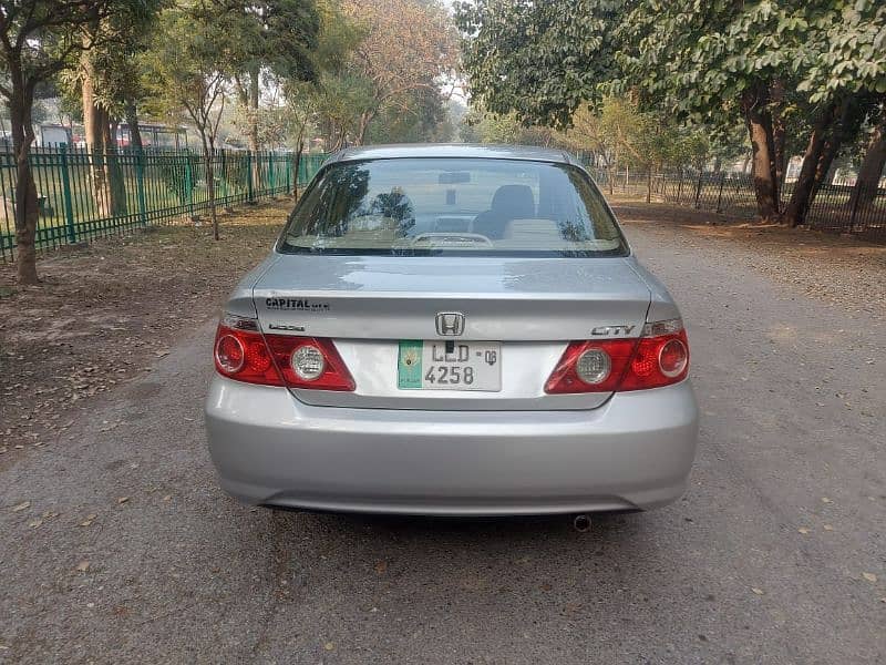 Honda City IDSI 2008 5