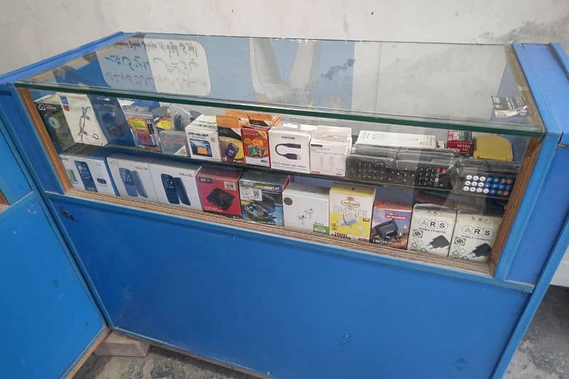 Running Business Urgent Sale Mobile Shop With All Accessories 17