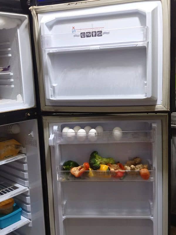 use fridge in good condition for sale 4