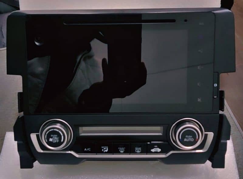 Entertainment System of Honda civic 2018/19 3