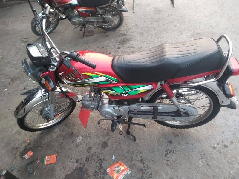 total jenion bike contact. 0305.72. 38.207 0