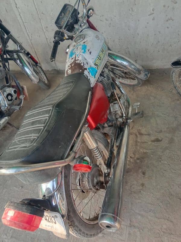 honda 125 . . . 8 model dy ow fail copy 1 number plate warsara Peshawar 1