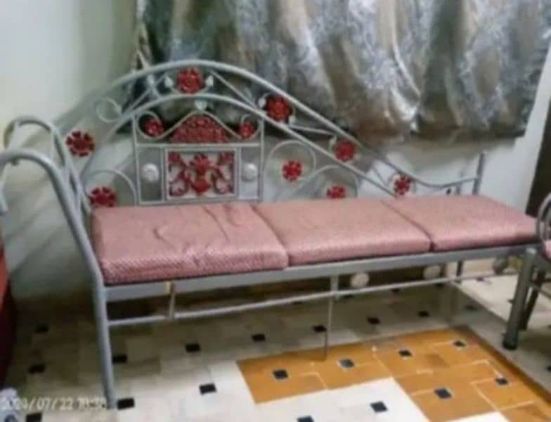 selling my new 10 seater sofa set 3