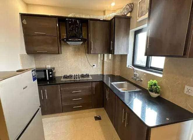 Luxury Newly Furnished 1BHK Apartment Daily or Monthly basis 4