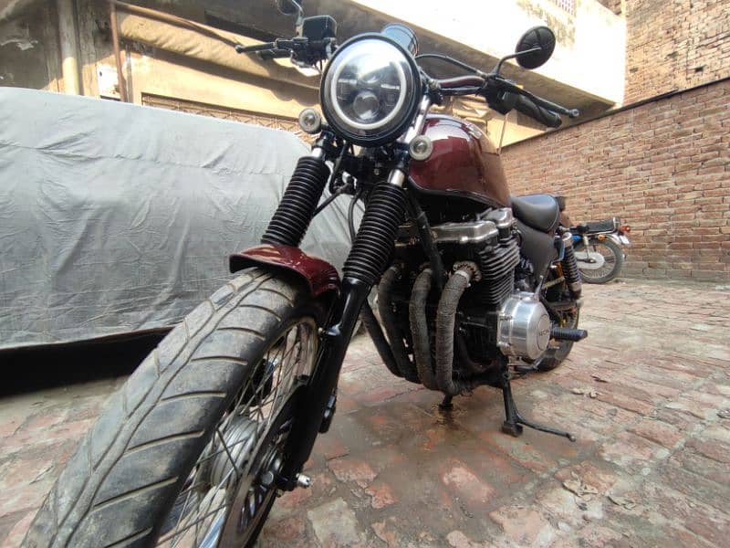 Suzuki GS 750 0