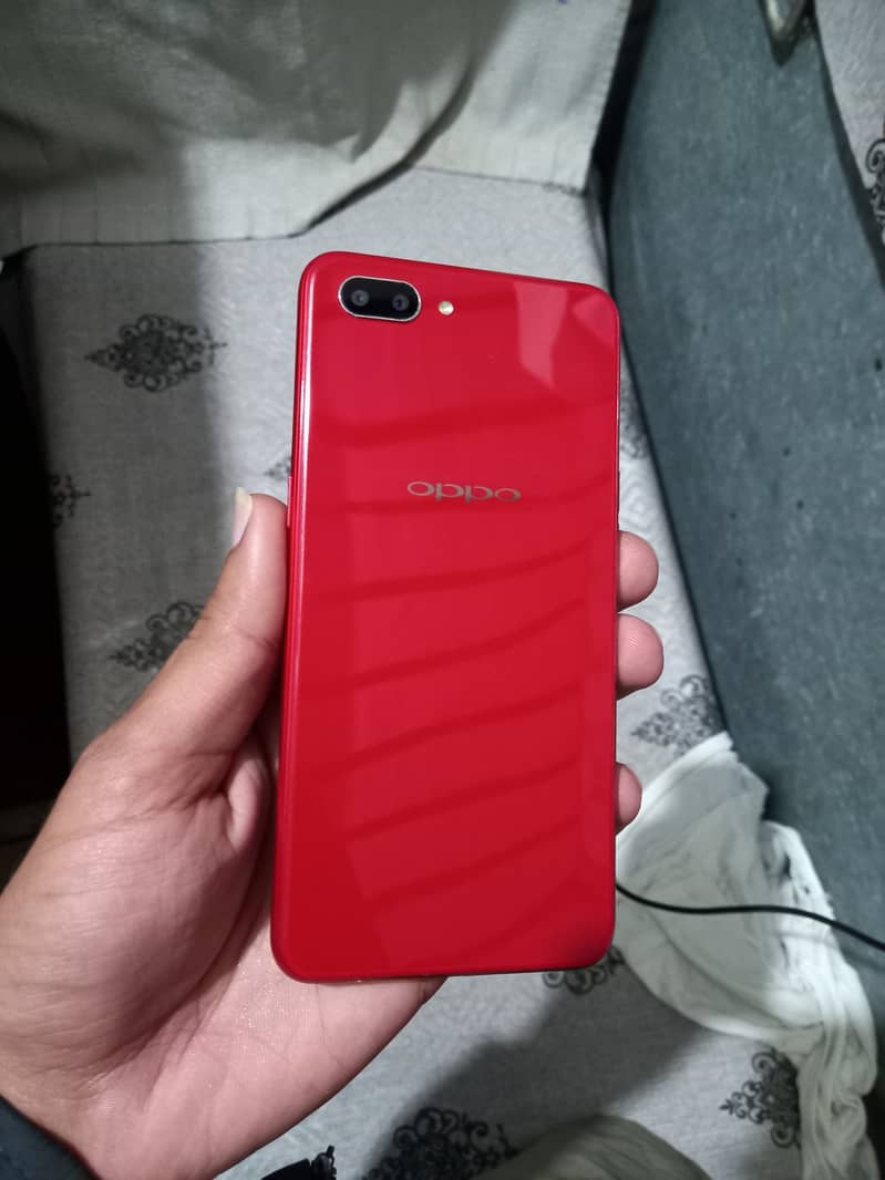 Oppo A5 4GB 32Gb LTE 4G like new condition only serious buyer contact 2