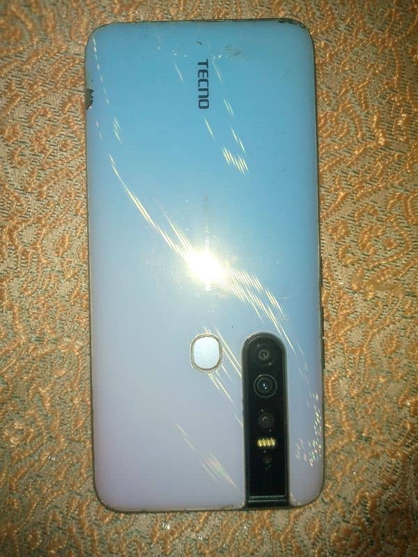 Tecno camon 15 pro 7