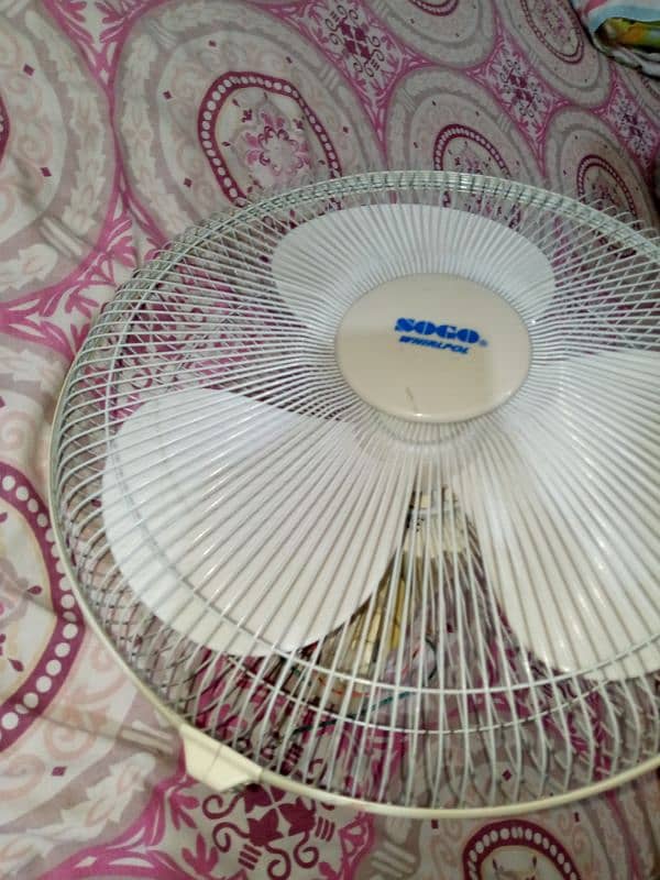 deewar wala  Fan For Sale 1100 0