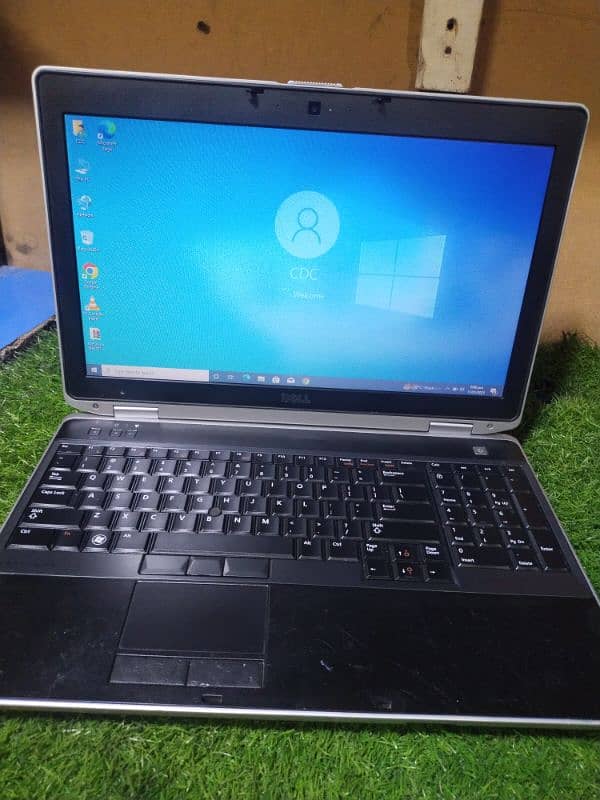 i5 . . 3rd Generation . . Dell Latitude E6530 2