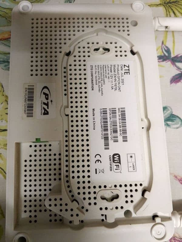 PTCL GPON DAUL BAND ROUTER 1