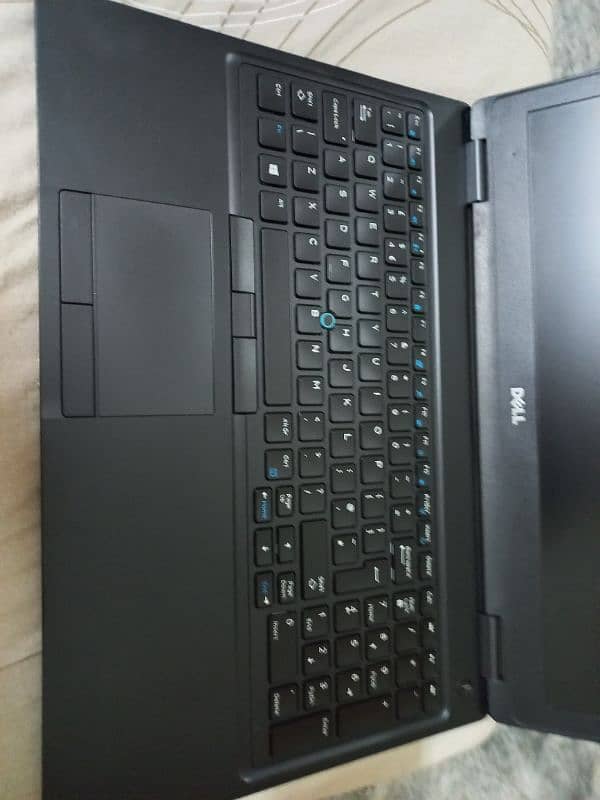 Dell 5580 i5 7th gen 2