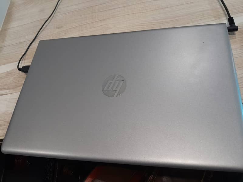 Core i5 8th Generation good condition laptop for sale 1