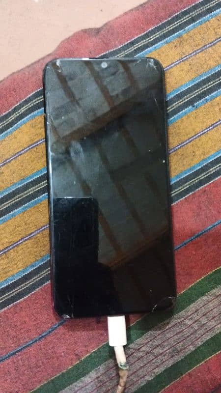 Vivo y12 full box 10by 10 urgent sale 3/64 0