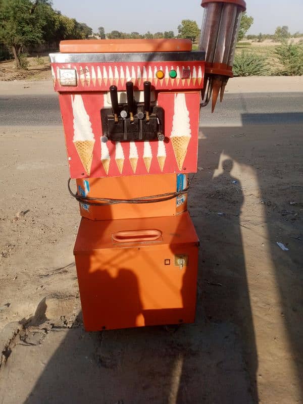 Used ice cream machine 1